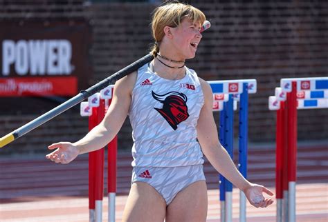 rutgers pole vaulter